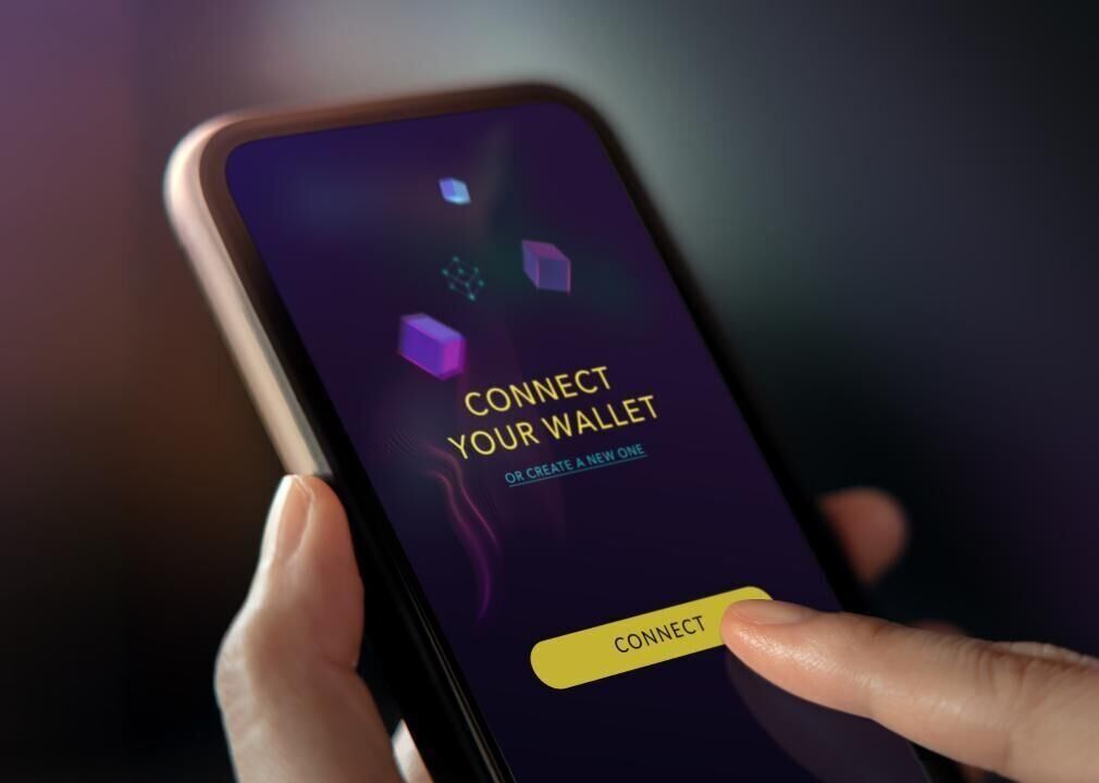 Noncustodial wallets connect to Web3 economy